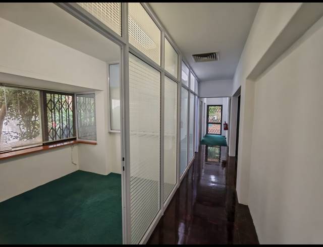 393M² BUSINESS FOR SALE IN WESTVILLE